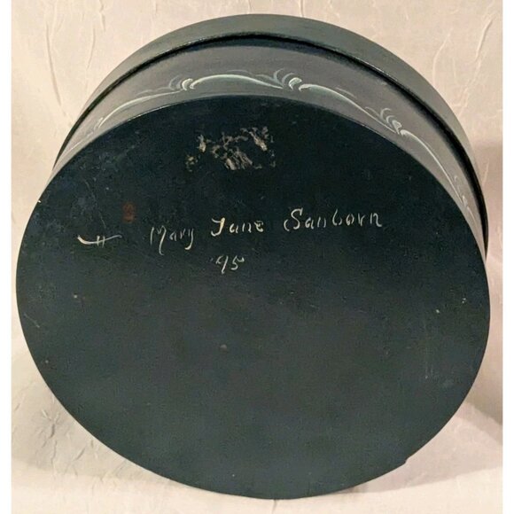 Norwegian Rosemaling Wooden Box Roses Round Lid Flowers Handpainted Signed Vtg - Picture 2 of 16